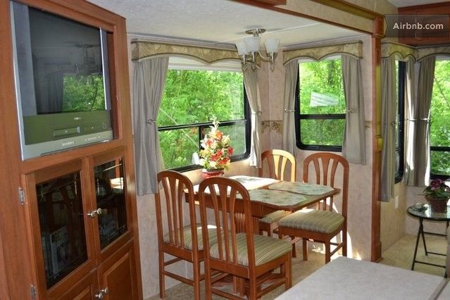 Deals gap accommodations