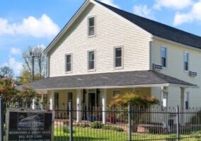 Tellico Plains Inn (2)